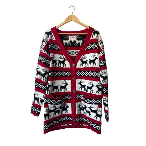 V28 Womens Ugly Christmas Cardigan Sweater XL Button Oversized Reindeer Long - Picture 2 of 6